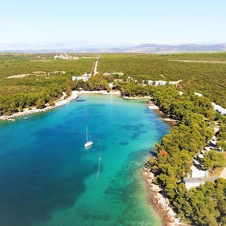 Dieholidaybucht Biograd Na Moru Esterno foto