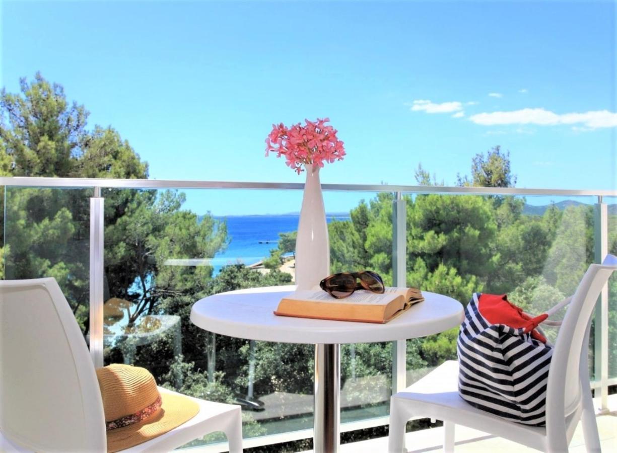 Dieholidaybucht Biograd Na Moru Esterno foto